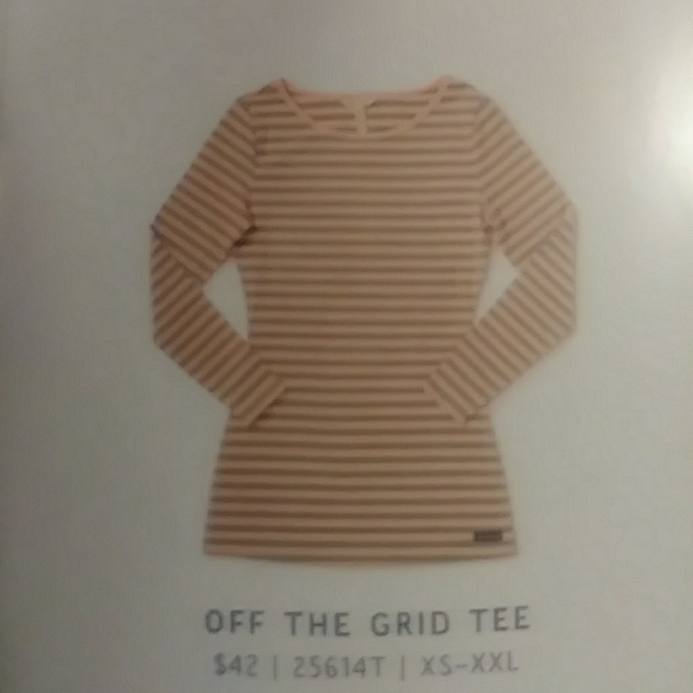 Off the grid tee Medium